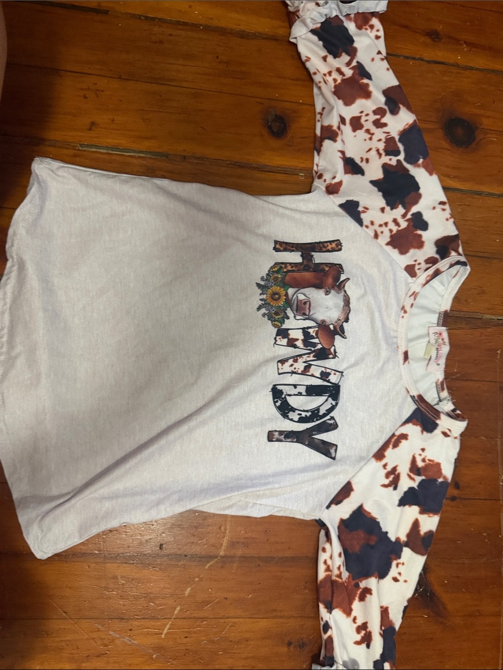 White Girls' 'Howdy' Cow Graphic Raglan Tee
